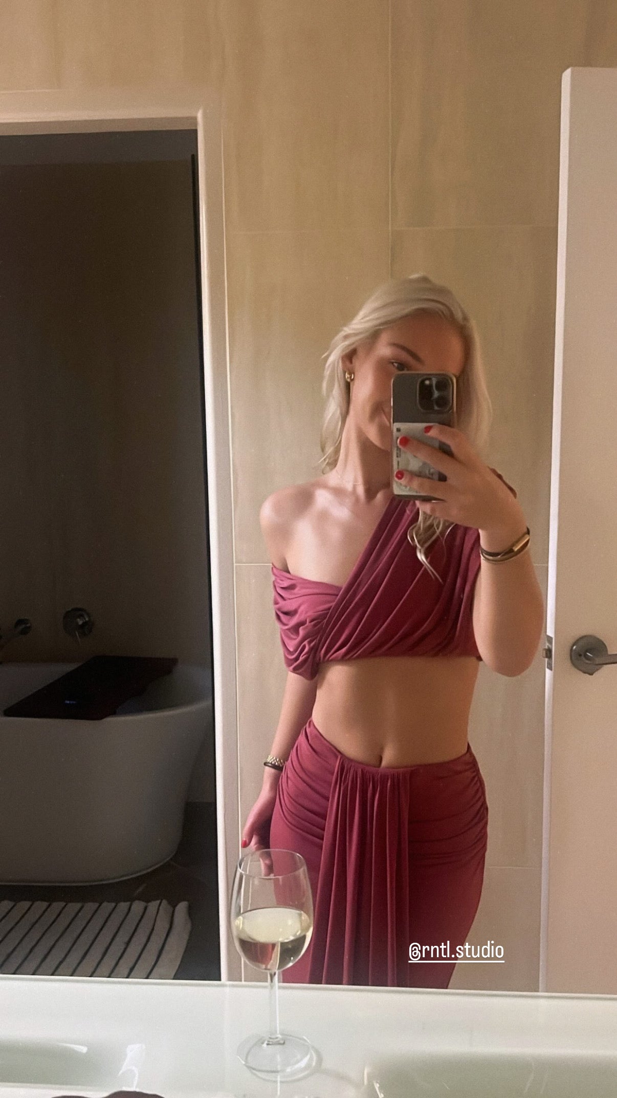 Celia Set - Rose Wine